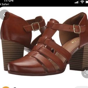 Clark’s Ciera Gull Pump Sandals